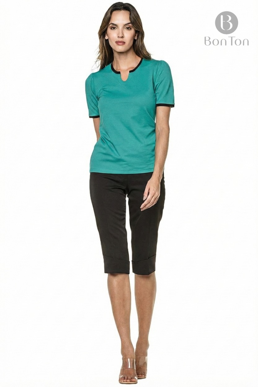 Camiseta Básica Gola em V